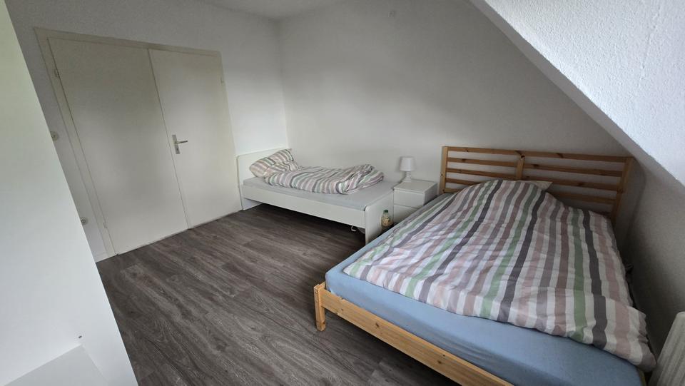 Wohnen auf Zeit Remscheid Reinshagen - 3 Zimmer, 90 m&sup2;, 599&euro; | Angebot:22083547