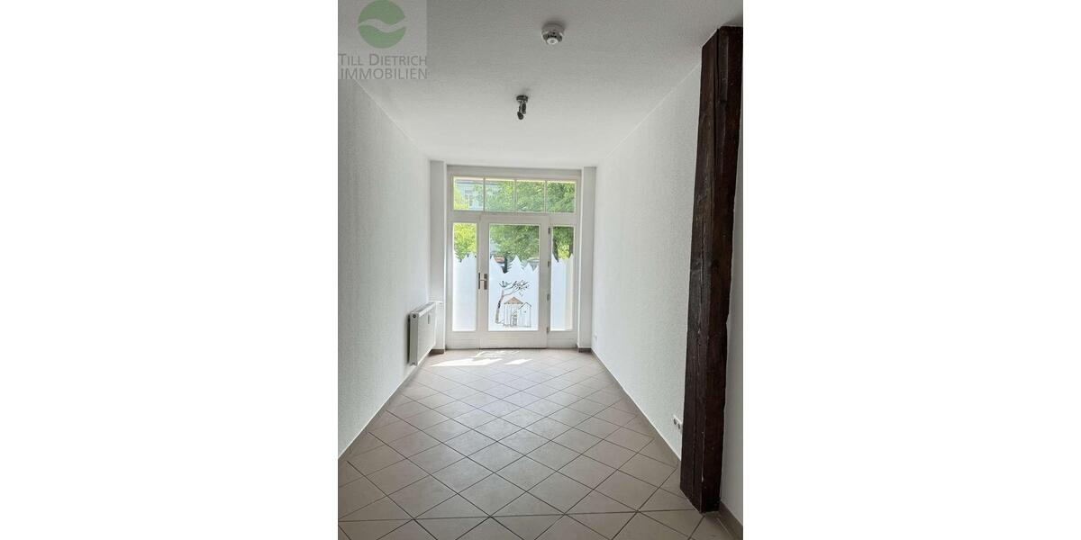 Erdgeschoßwohnung Ilmenau - 4 Zimmer, 90 m&sup2;, 770&euro; | Angebot:26492725
