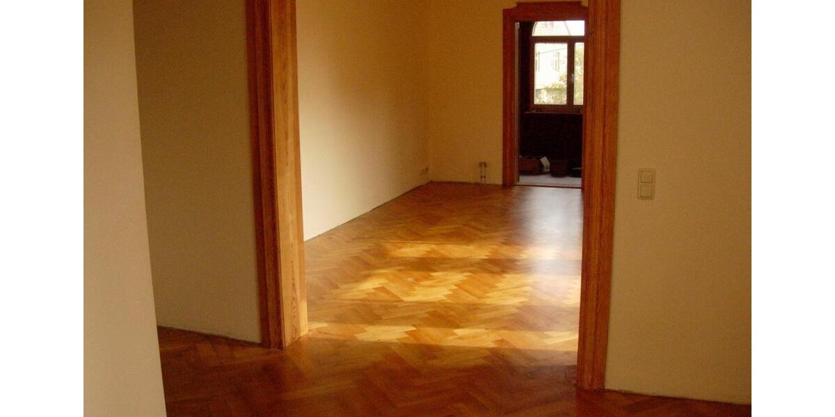 Erdgeschoßwohnung Pößneck - 2 Zimmer, 63 m&sup2;, 441&euro; | Angebot:25352758