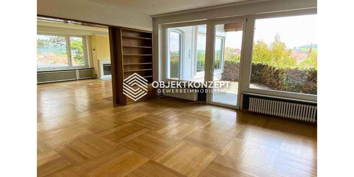 Exklusive Wohnetage mit Retro-Charme und Altstadtblick – provisionsfrei mieten 7 zimmer