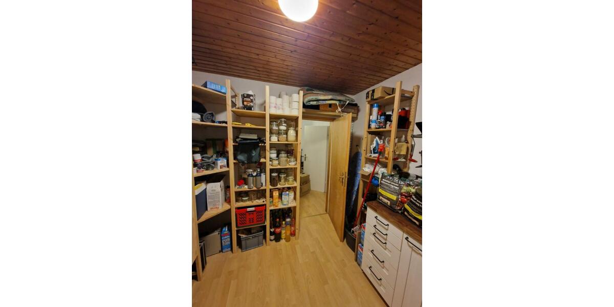 Bungalow Sarstedt - 6 Zimmer, 125 m&sup2;, 1.100&euro; | Angebot:24490456