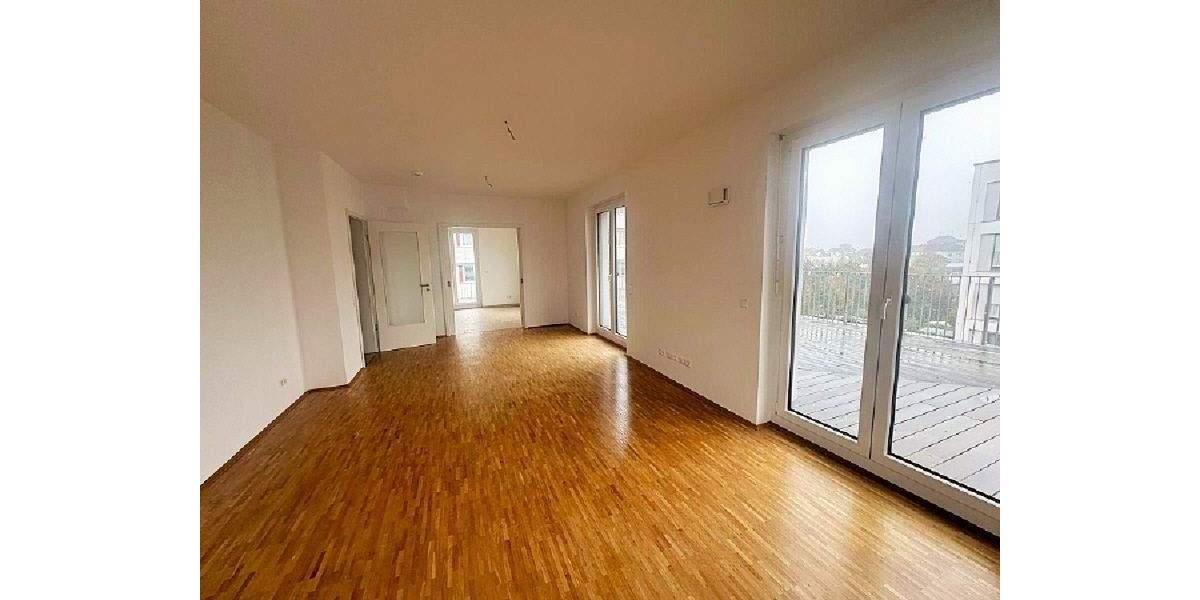 Etagenwohnung Dresden Striesen-Süd - 4 Zimmer, 143 m&sup2;, 1.920&euro; | Angebot:25261965