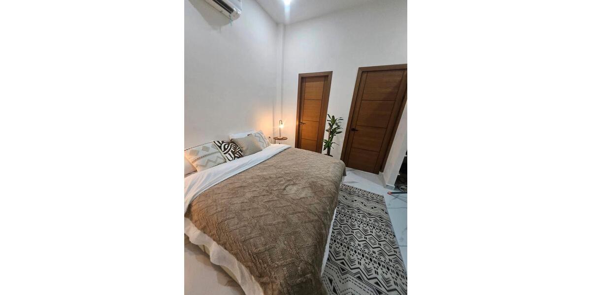Einfamilienhaus Düsseldorf Stadtmitte - 4 Zimmer, 112 m&sup2;, 1.180&euro; | Angebot:26539492