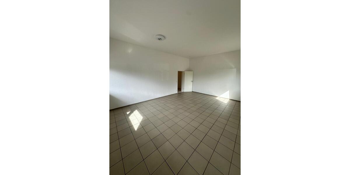 Erdgeschoßwohnung Mönchengladbach Nord - 2 Zimmer, 70 m&sup2;, 670&euro; | Angebot:26461448