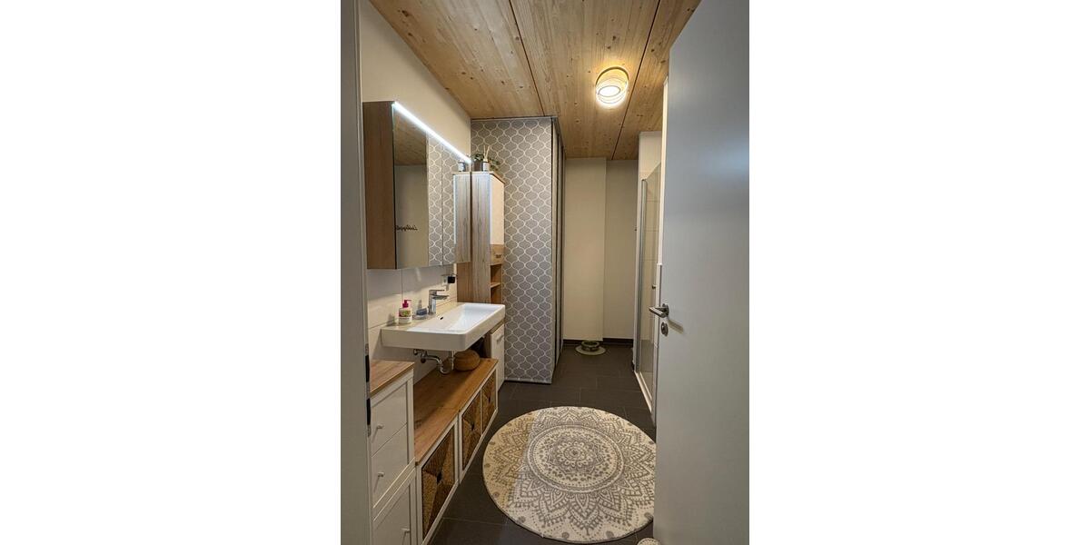 Erdgeschoßwohnung Oberviechtach - 3 Zimmer, 86 m&sup2;, 800&euro; | Angebot:26251523