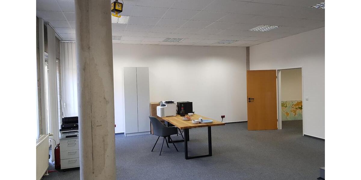 Gewerbeobjekt Detmold Hiddesen - 1.696&euro; | Angebot:22950875