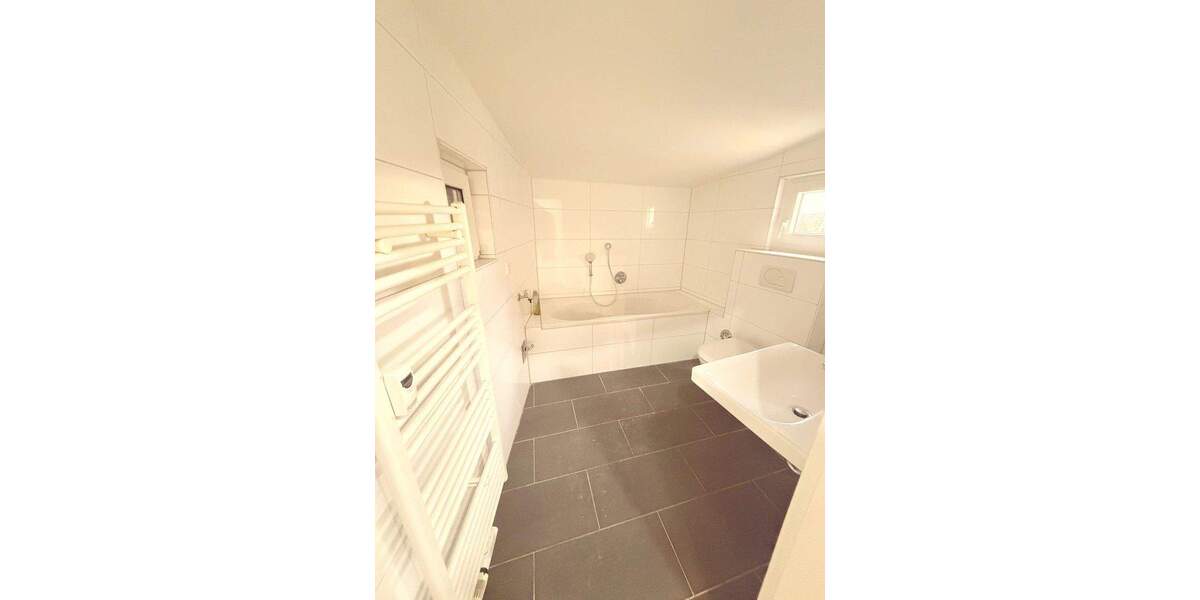 Etagenwohnung Sulzbach am Main Sulzbach - 4 Zimmer, 155 m&sup2;, 1.290&euro; | Angebot:25165884