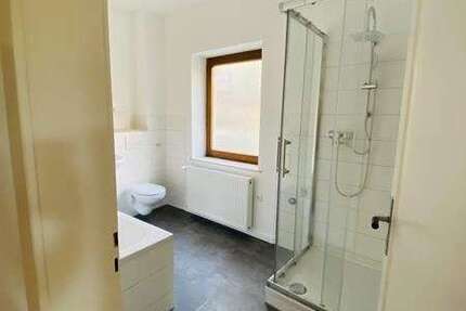 Wohnung zum Mieten in Meerane 369 € 67.32 m² 3 zimmer