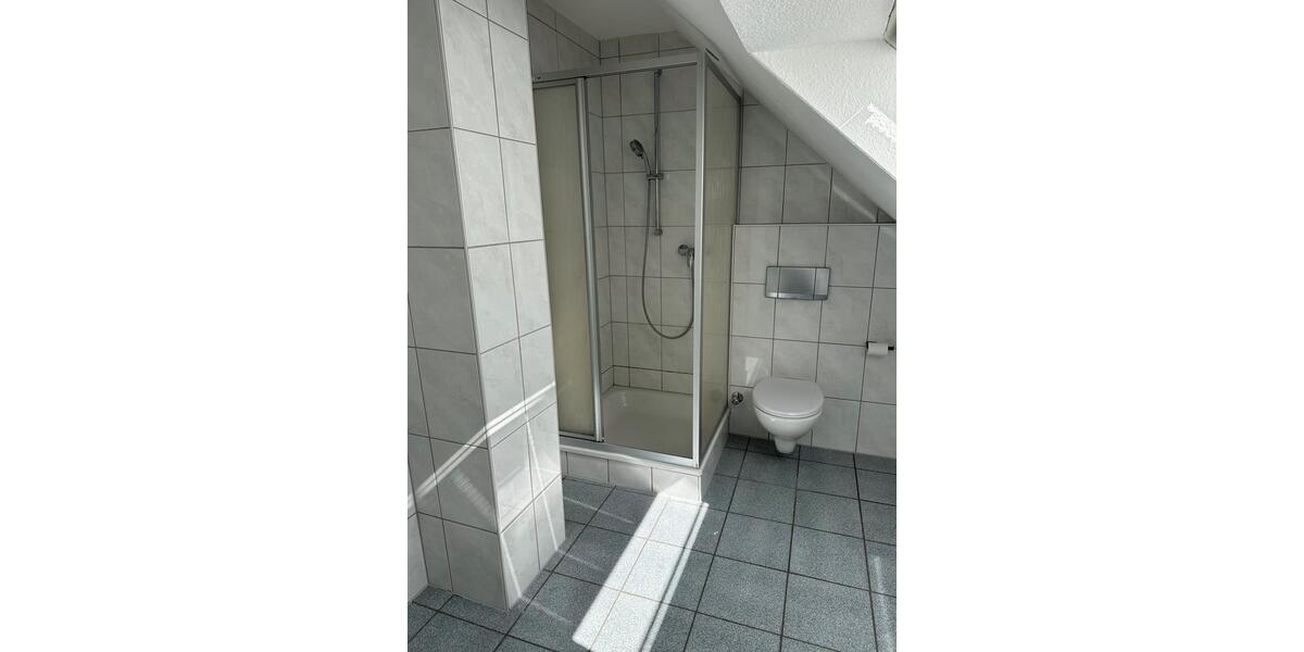 Dachgeschoßwohnung Niederfischbach - 2 Zimmer, 50 m&sup2;, 475&euro; | Angebot:26698653