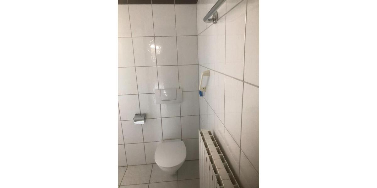 Helle schöne EG Wohung mit Balkon in Bad Oeynhausen zu vermieten 2 zimmer
