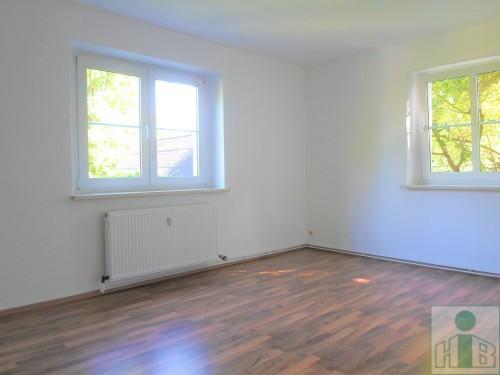 Etagenwohnung Sohland an der Spree - 2.5 Zimmer, 70 m&sup2;, 360&euro; | Angebot:24687786