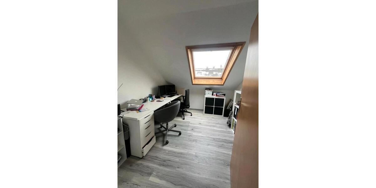 Dachgeschoßwohnung Schauenburg - 3 Zimmer, 98 m&sup2;, 600&euro; | Angebot:24846661