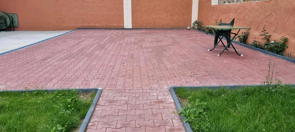 Erdgeschoßwohnung Plauen - 4 Zimmer, 110 m&sup2;, 700&euro; | Angebot:24804299