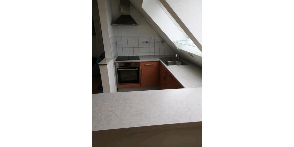 Dachgeschoßwohnung Kahl am Main - 3 Zimmer, 90 m&sup2;, 1.020&euro; | Angebot:26045137
