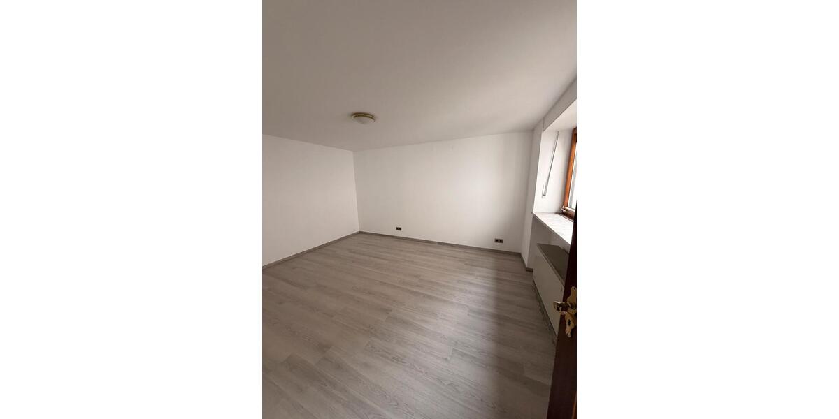 Reihenhaus Rehlingen-Siersburg Siersburg - 6 Zimmer, 145 m&sup2;, 950&euro; | Angebot:26197276