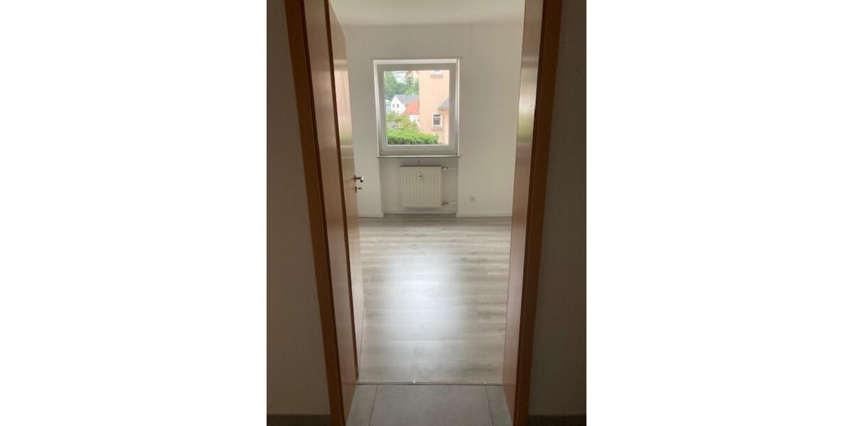 Erdgeschoßwohnung Zweibrücken - 3 Zimmer, 66 m&sup2;, 450&euro; | Angebot:25017506