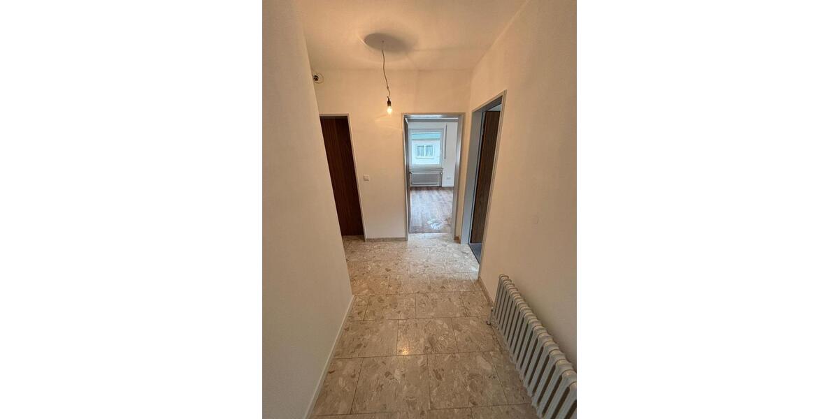 Erdgeschoßwohnung Künzelsau - 4 Zimmer, 93 m&sup2;, 1.100&euro; | Angebot:25959891