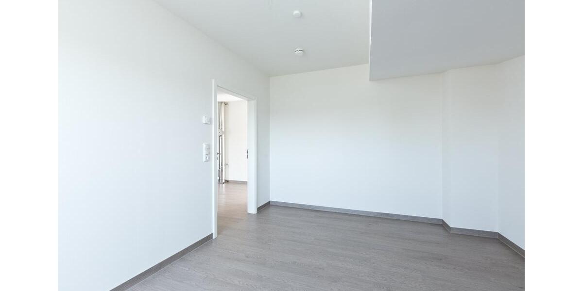 Etagenwohnung Waren (Müritz) - 3 Zimmer, 125 m&sup2;, 1.996&euro; | Angebot:24768300