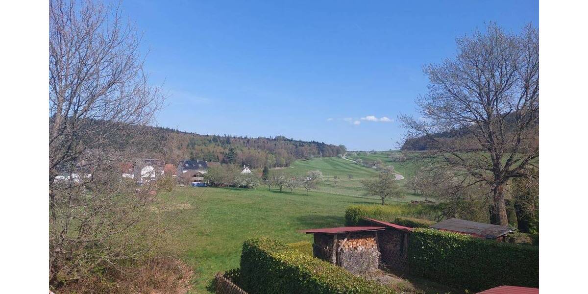 Etagenwohnung Bad Herrenalb Bernbach - 4 Zimmer, 90 m&sup2;, 810&euro; | Angebot:26187947