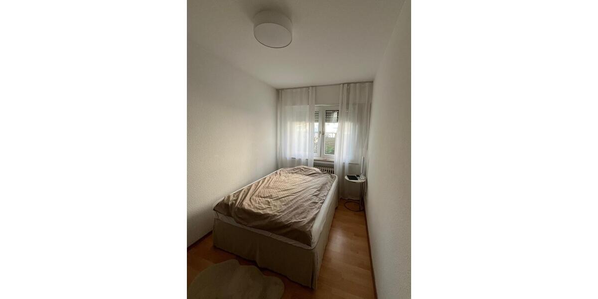 Erdgeschoßwohnung Bergisch Gladbach Paffrath - 3 Zimmer, 74 m&sup2;, 820&euro; | Angebot:26704985