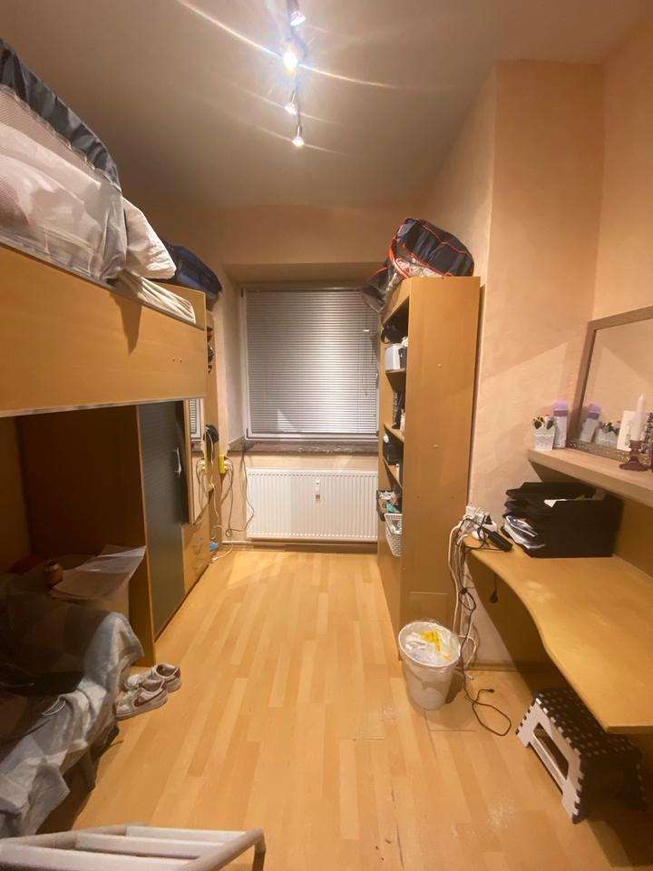 4er WG direkt bei der Technischen Hochschule zimmer