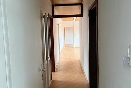 Wohnung Aurich - 4 Zimmer, 100 m&sup2;, 800&euro; | Angebot:24801378