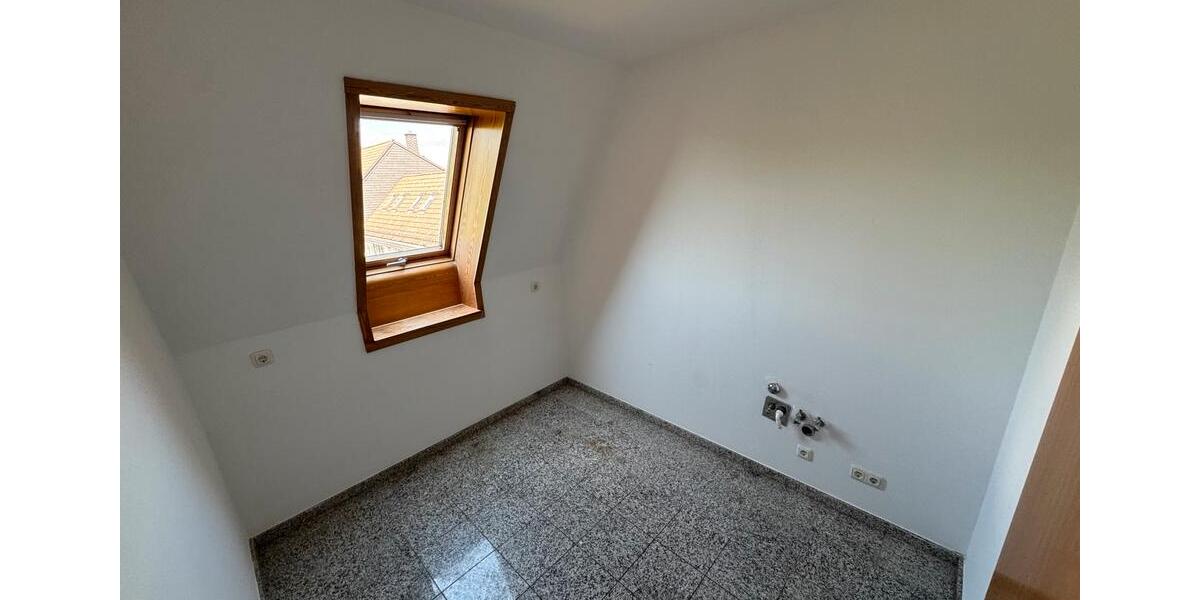Dachgeschoßwohnung Schorfheide - 3 Zimmer, 72 m&sup2;, 840&euro; | Angebot:26691796