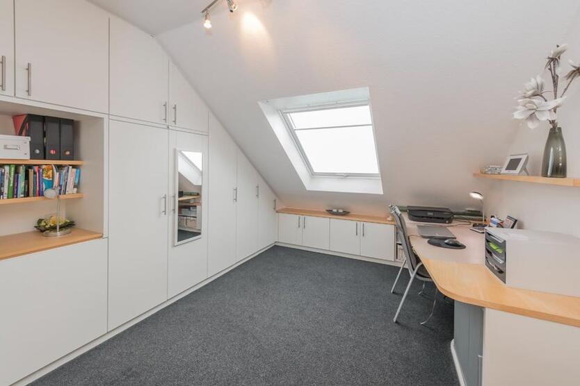 Große 3-Zimmer-Wohnung mit Balkon in ruhiger Lage von Altlünen zimmer