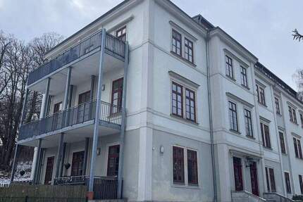 Wohnung Radebeul - 5 Zimmer, 157 m&sup2;, 1.700&euro; | Angebot:25152772