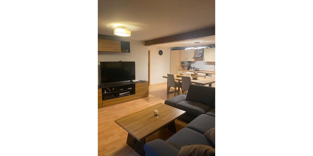 Etagenwohnung Bad Windsheim - 3 Zimmer, 65 m&sup2;, 660&euro; | Angebot:26454250