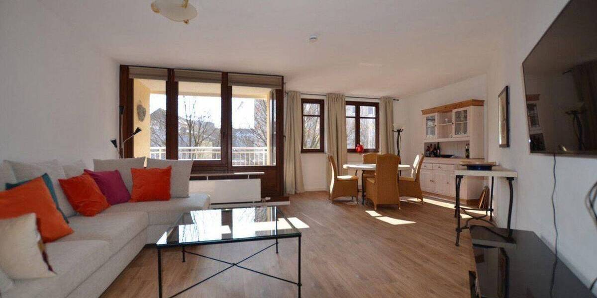 Etagenwohnung München Schwabing-West - 3 Zimmer, 100 m&sup2;, 2.600&euro; | Angebot:26780216