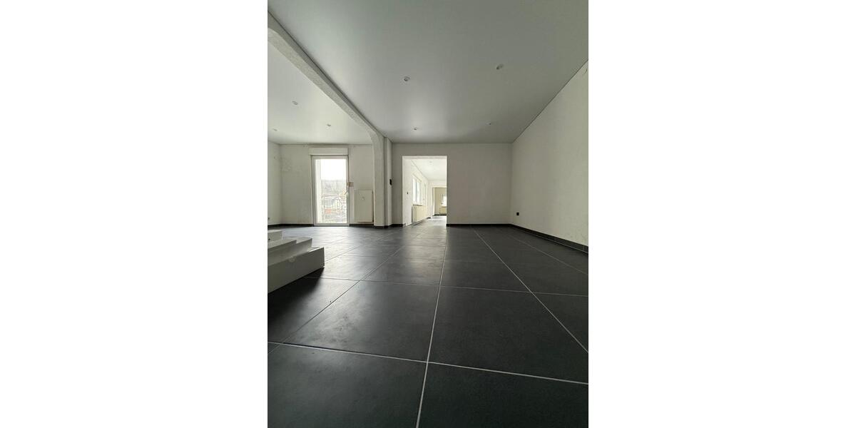 Erdgeschoßwohnung Völklingen - 3 Zimmer, 100 m&sup2;, 850&euro; | Angebot:25539811