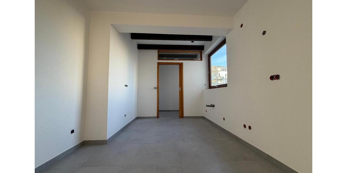 Etagenwohnung Villingen-Schwenningen Schwenningen - 4 Zimmer, 108 m&sup2;, 1.095&euro; | Angebot:24683254