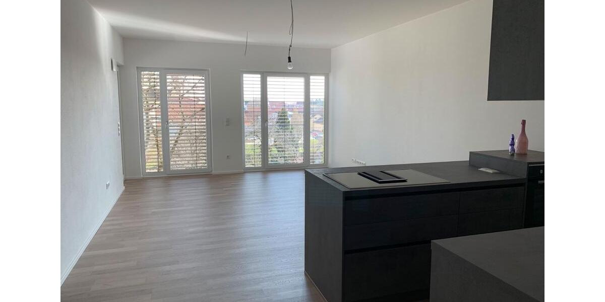Dachgeschoßwohnung Neukirchen vorm Wald - 2 Zimmer, 54 m&sup2;, 540&euro; | Angebot:25220521
