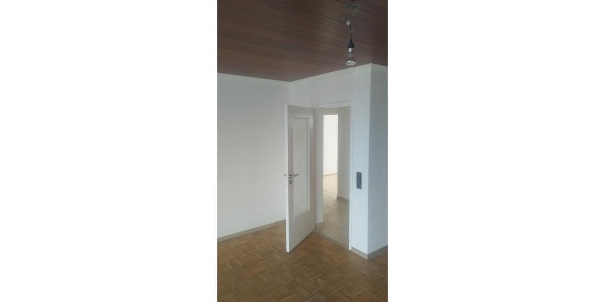 Etagenwohnung Wittlich - 4 Zimmer, 97 m&sup2;, 1.100&euro; | Angebot:24997340