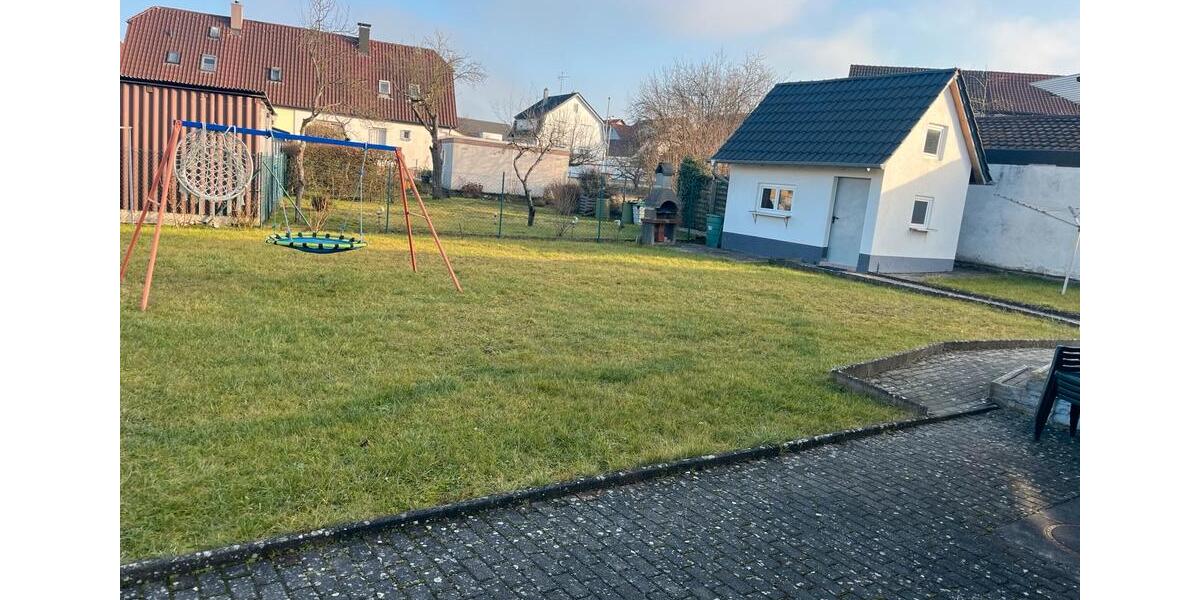 Dachgeschoßwohnung Vaihingen an der Enz - 2.5 Zimmer, 60 m&sup2;, 700&euro; | Angebot:24751556