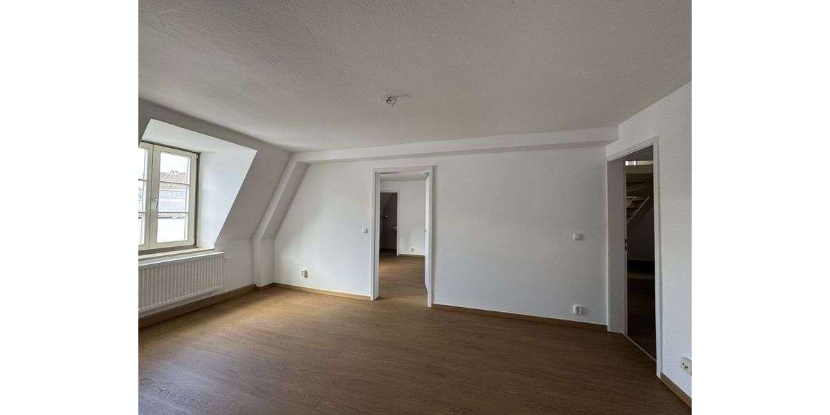 Etagenwohnung Rosenheim Kastenau - 3 Zimmer, 67 m&sup2;, 1.030&euro; | Angebot:26841264