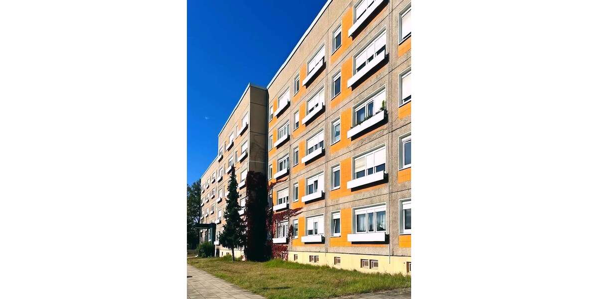 Etagenwohnung Hoyerswerda Neustadt - 1 Zimmer, 30 m&sup2;, 163&euro; | Angebot:25811832