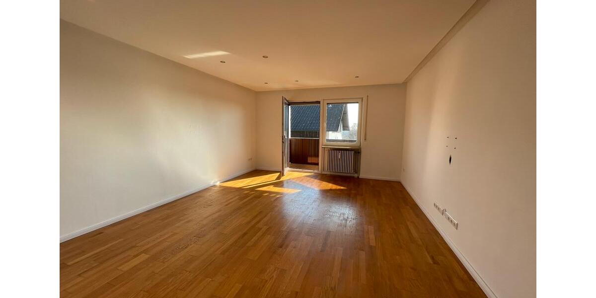 Etagenwohnung Salzweg - 3 Zimmer, 100 m&sup2;, 850&euro; | Angebot:26267675