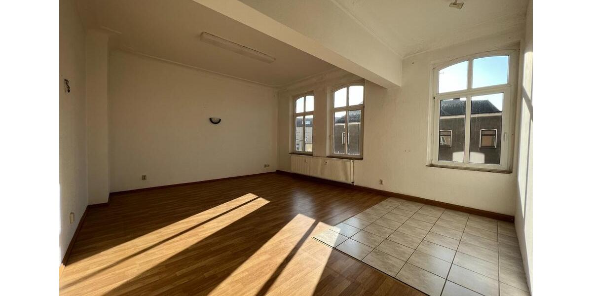 Etagenwohnung Bitterfeld-Wolfen Bitterfeld - 1 Zimmer, 46 m&sup2;, 340&euro; | Angebot:24660395