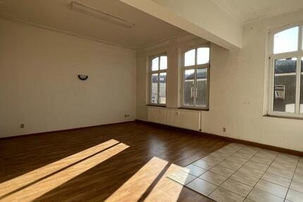 Wohnung Bitterfeld-Wolfen Bitterfeld - 1 Zimmer, 46 m&sup2;, 340&euro; | Angebot:24660395