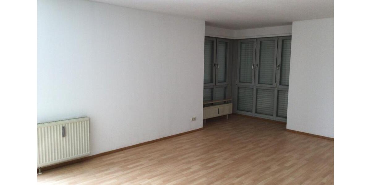 Sonnige 3-Zimmer-Wohnung in Neuendettelsau 3 zimmer