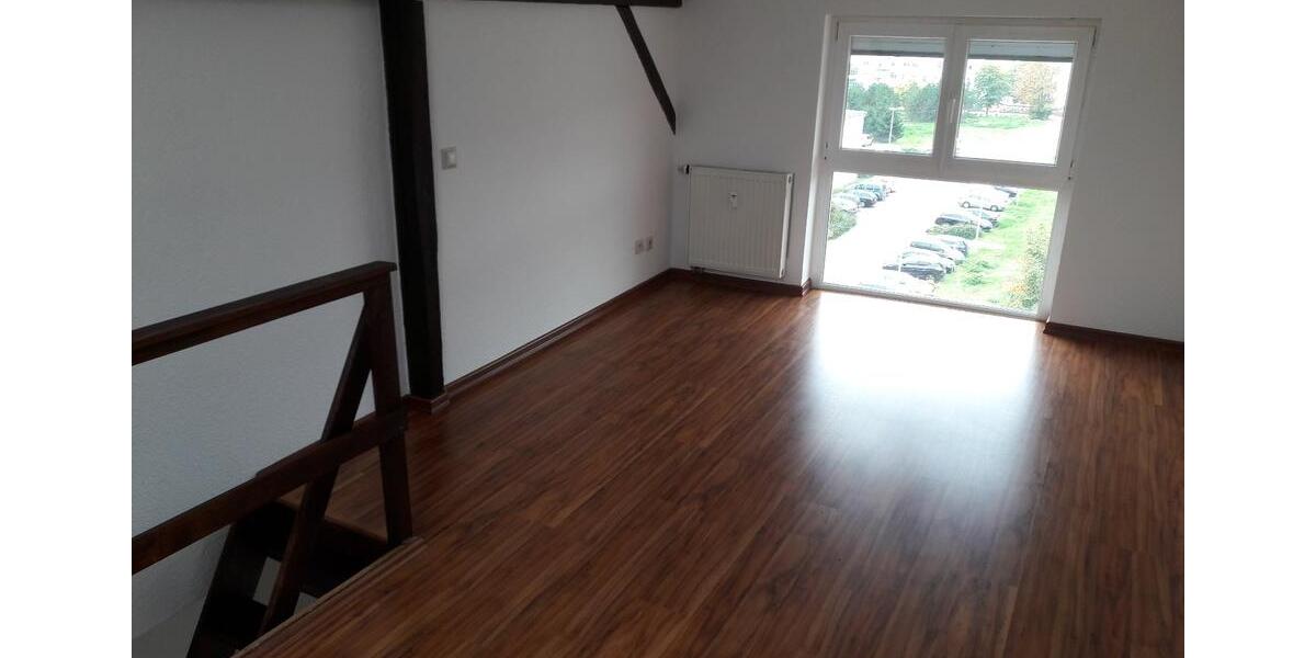 Dachgeschoßwohnung Gera Alt-Bieblach - 3 Zimmer, 100 m&sup2;, 670&euro; | Angebot:25989735