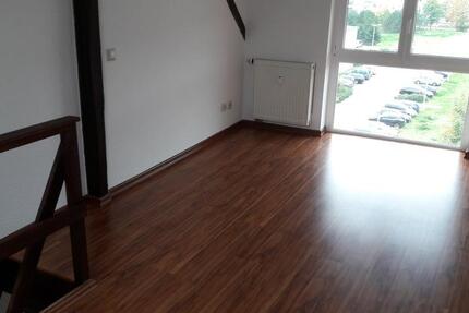 Wohnung Gera Alt-Bieblach - 3 Zimmer, 100 m&sup2;, 670&euro; | Angebot:25989735