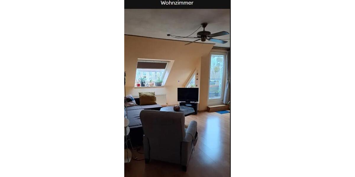 Dachgeschoßwohnung Wolfsburg - 2 Zimmer, 64 m&sup2;, 600&euro; | Angebot:26072631