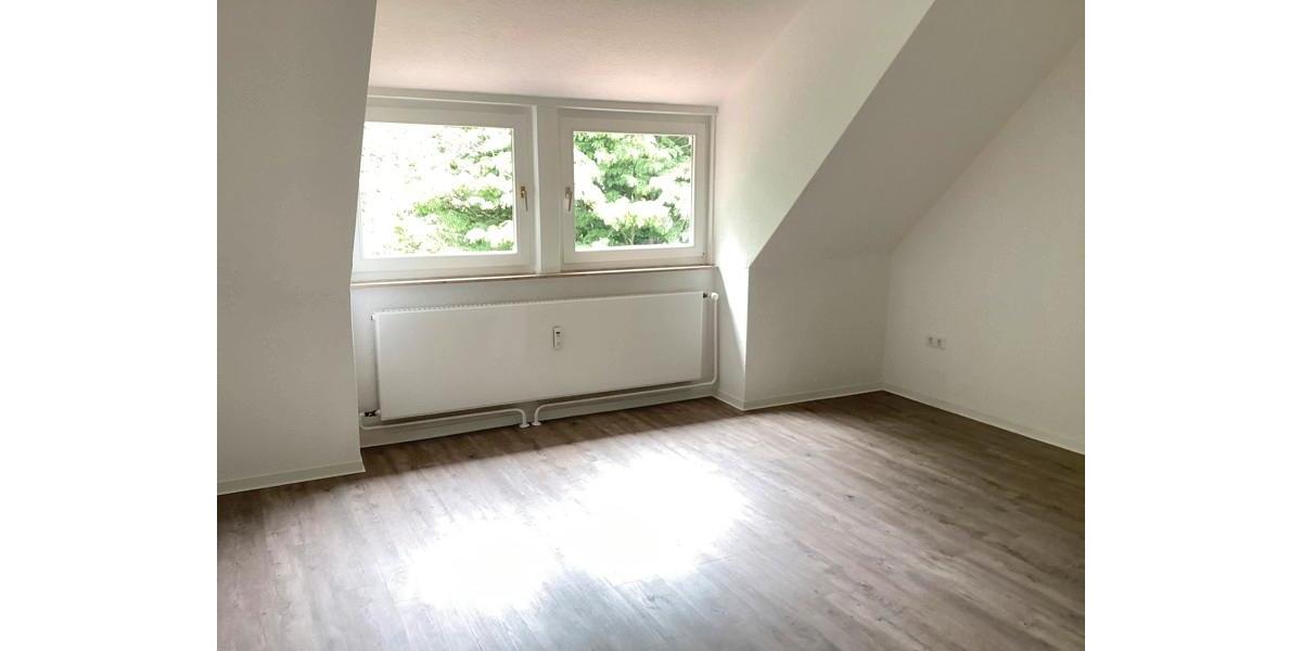 Dachgeschoßwohnung Barsinghausen - 3 Zimmer, 50 m&sup2;, 464&euro; | Angebot:25654522