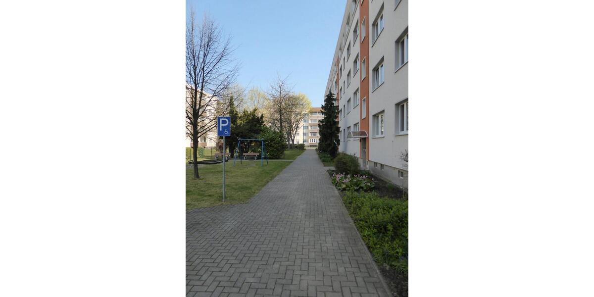 Dachgeschoßwohnung Magdeburg Diesdorf - 3 Zimmer, 60 m&sup2;, 455&euro; | Angebot:26406856