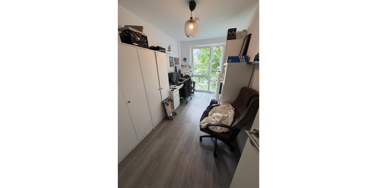 Etagenwohnung Oldenburg Etzhorn - 3 Zimmer, 93 m&sup2;, 1.200&euro; | Angebot:26660326