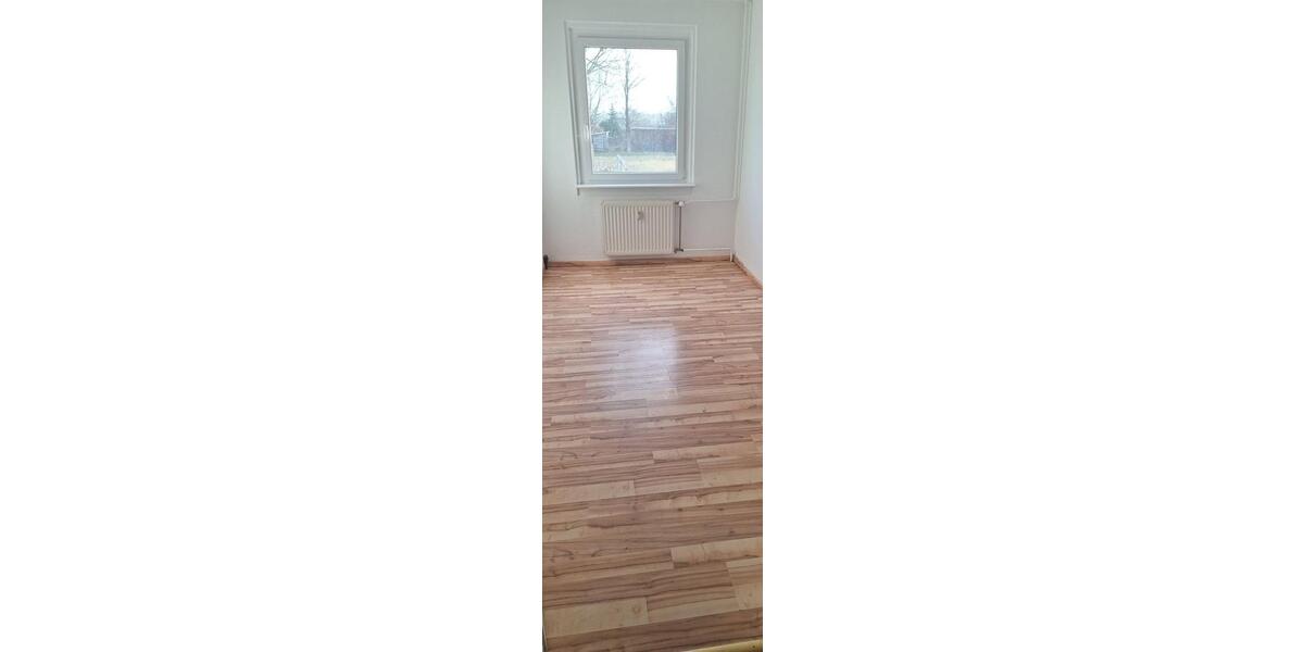 Erdgeschoßwohnung Zehdenick - 3 Zimmer, 68 m&sup2;, 430&euro; | Angebot:25751493