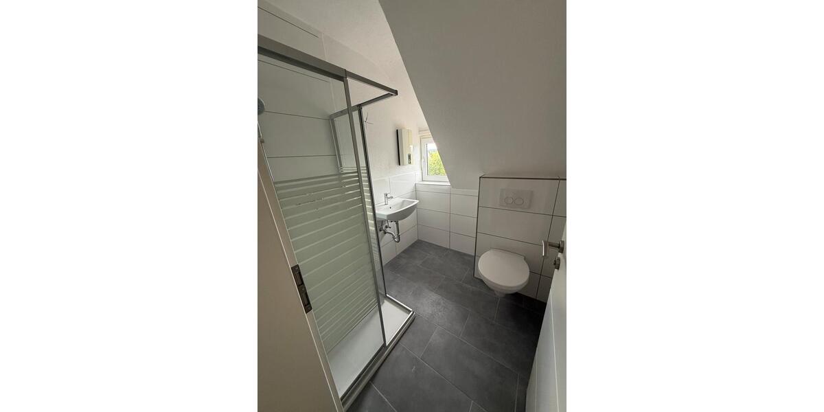 Dachgeschoßwohnung Breuna - 2 Zimmer, 65 m&sup2;, 690&euro; | Angebot:26637942